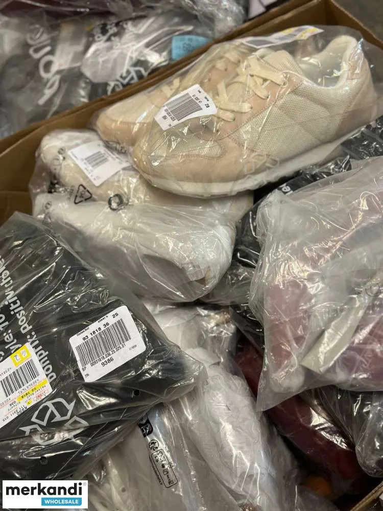 4 € por par, incluyendo cartón mixto, stock restante, zapatos de hombre, zapatos de mujer, palet de stock restante, mercancía A.