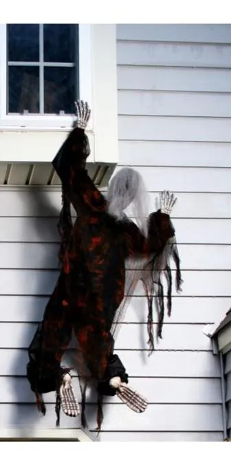 5 FT Climbing Dead Black Gauze Zombie