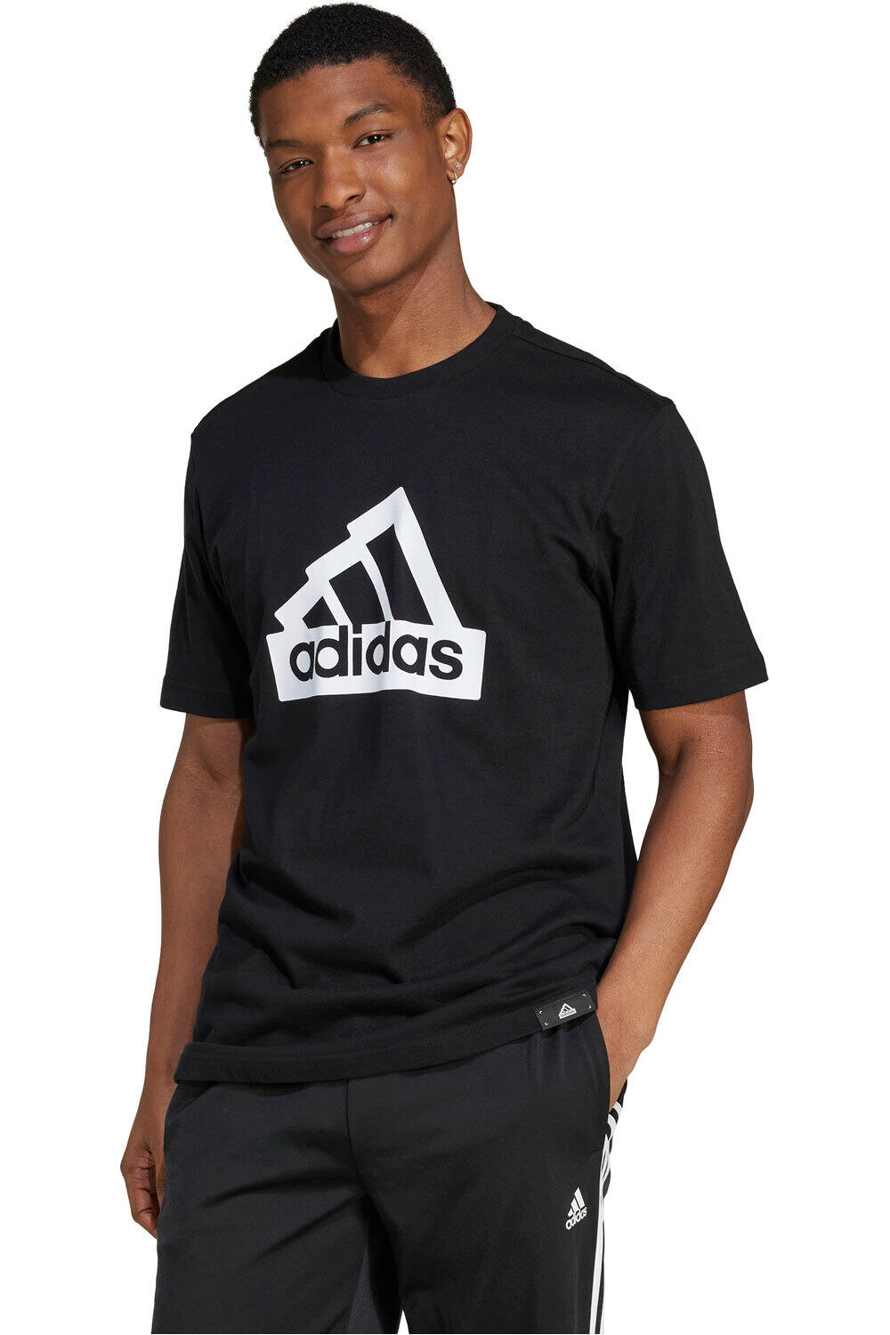 adidas MODERN ESSENTIALS Camiseta Manga Corta Hombre