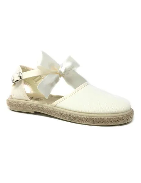 alpargata beige con lazo
