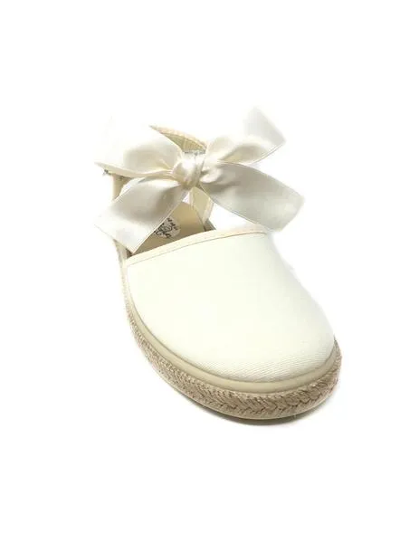 alpargata beige con lazo