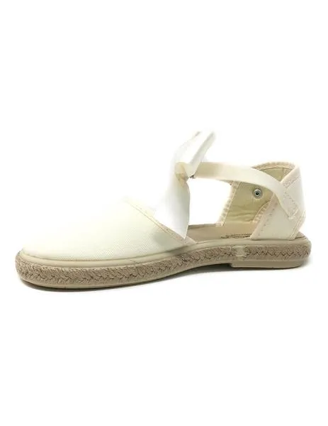 alpargata beige con lazo