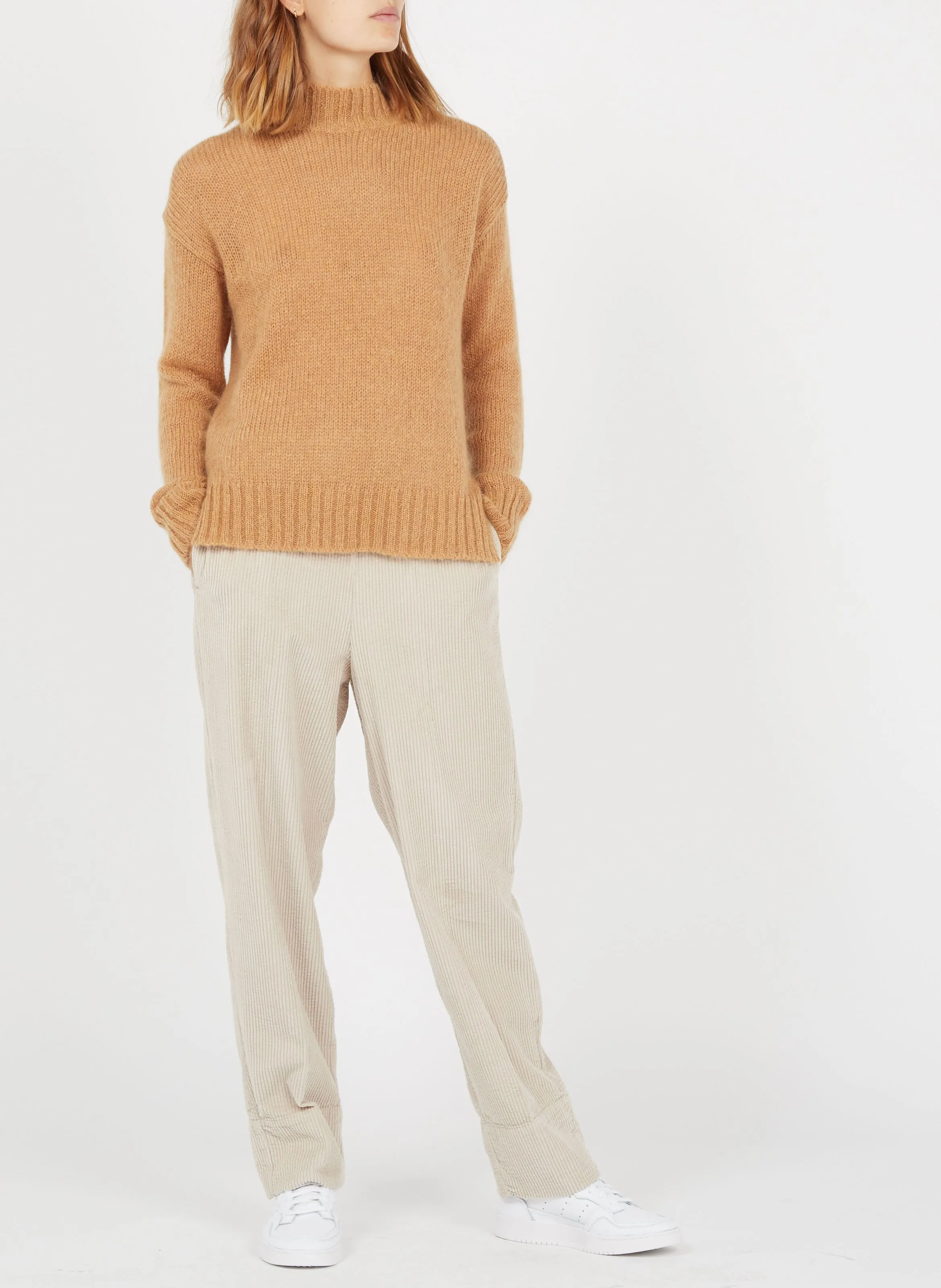 AMERICAN VINTAGE PADOW  PANTALóN ANCHO DE PANA DE TALLE ALTO EN BEIGE
