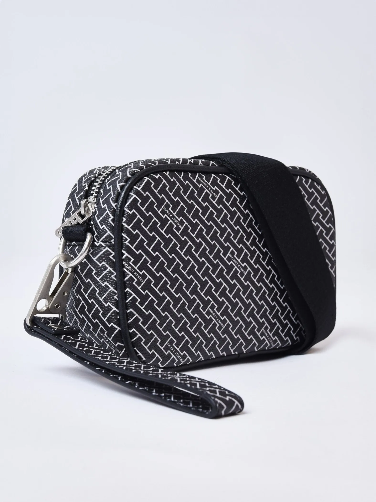 Bandolera con monograma
