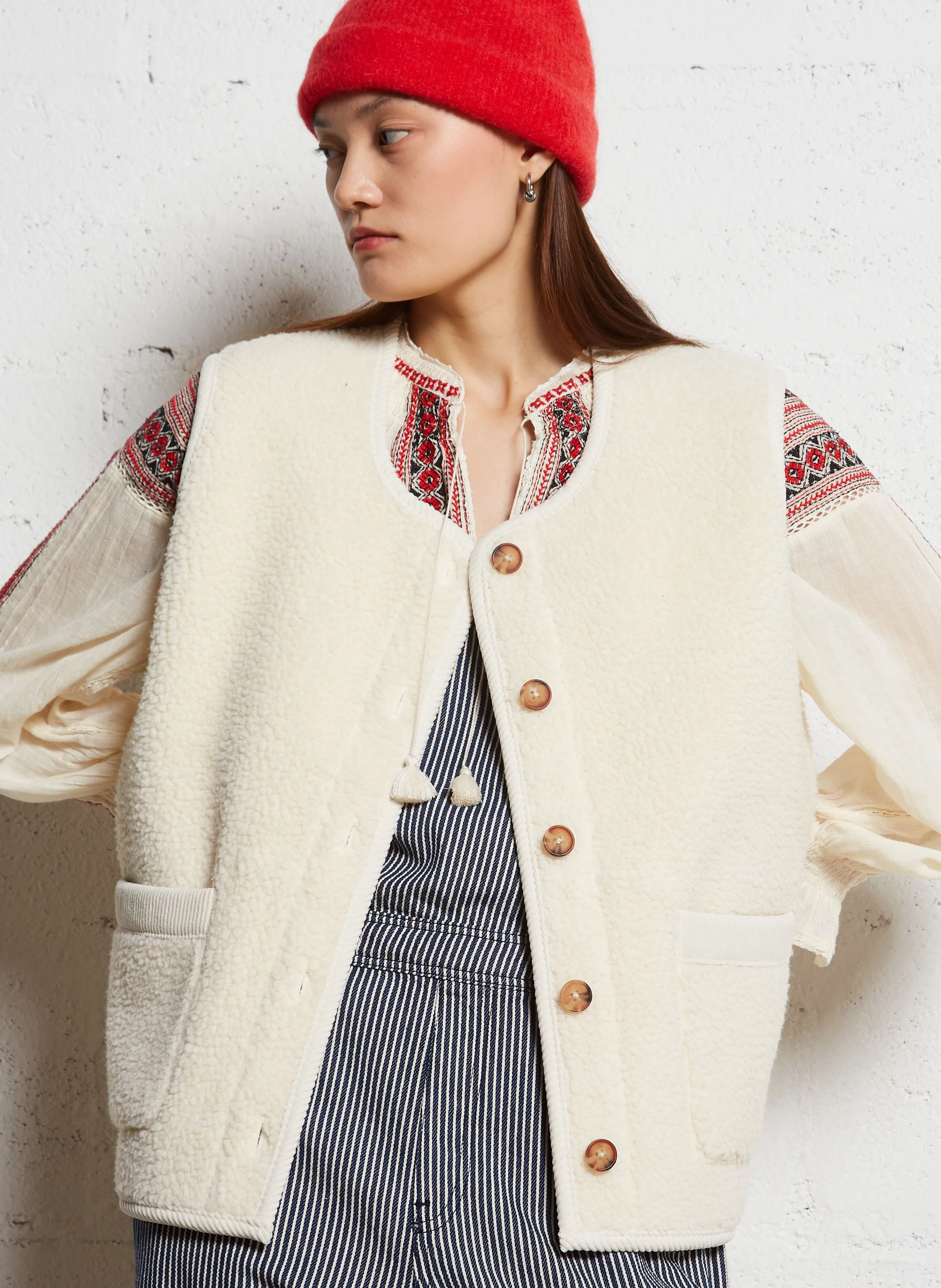 BARNEY  CHAQUETA DE CUELLO REDONDO REVERSIBLE DE SHERPA. EN BEIGE