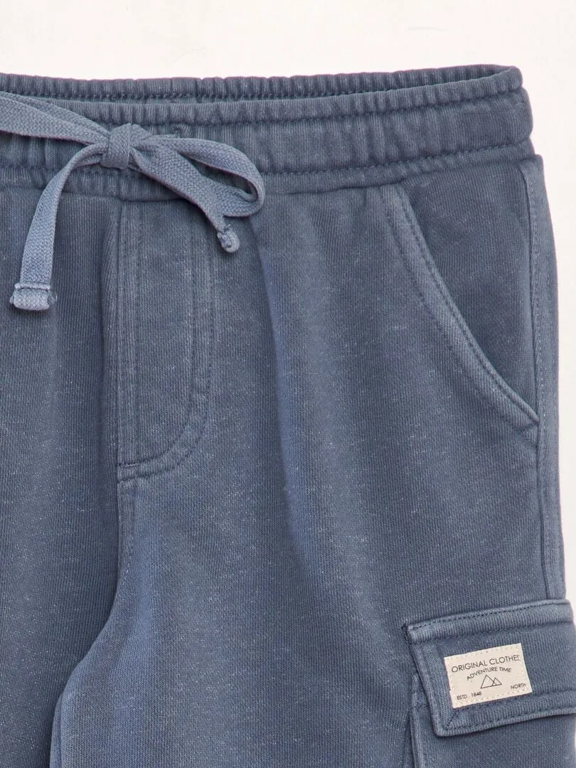 BERMUDAS CON BOLSILLOS EN LOS LATERALES  AZUL