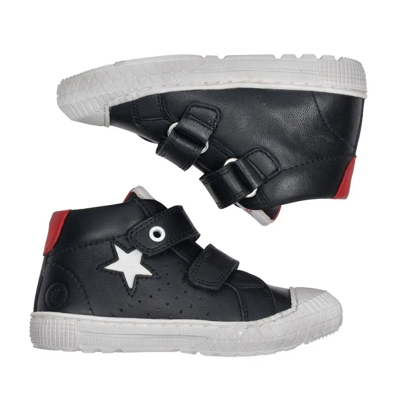 Bota dos velcros con Estrella