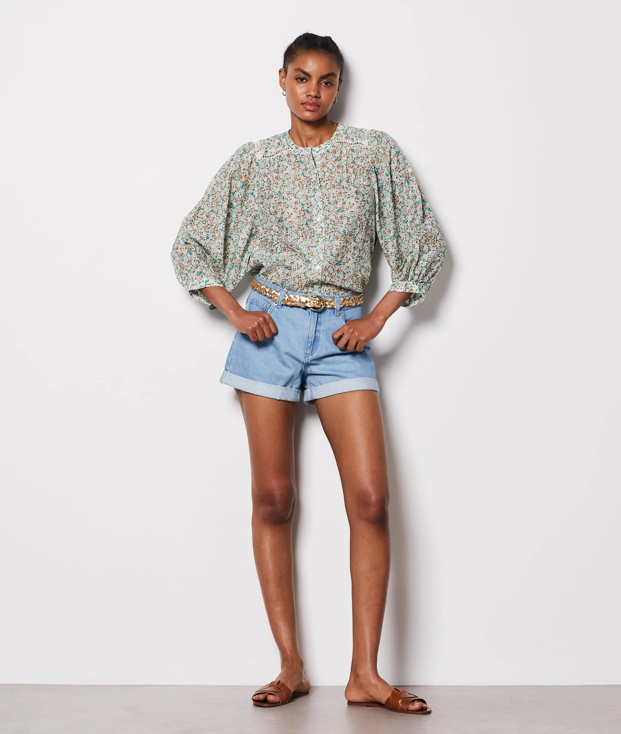 CAMISA ESTAMPADO FLORAL VAIANA IMP FD ECRU  ETAM