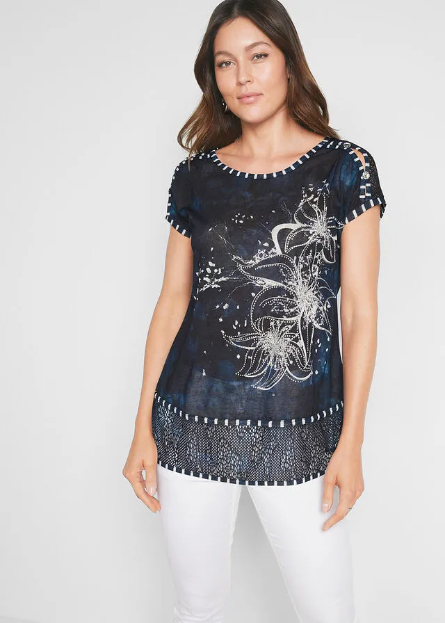 CAMISETA CON EFECTO BATIK Y PEDRERíA AZULBLANCO LANA ESTAMPADO