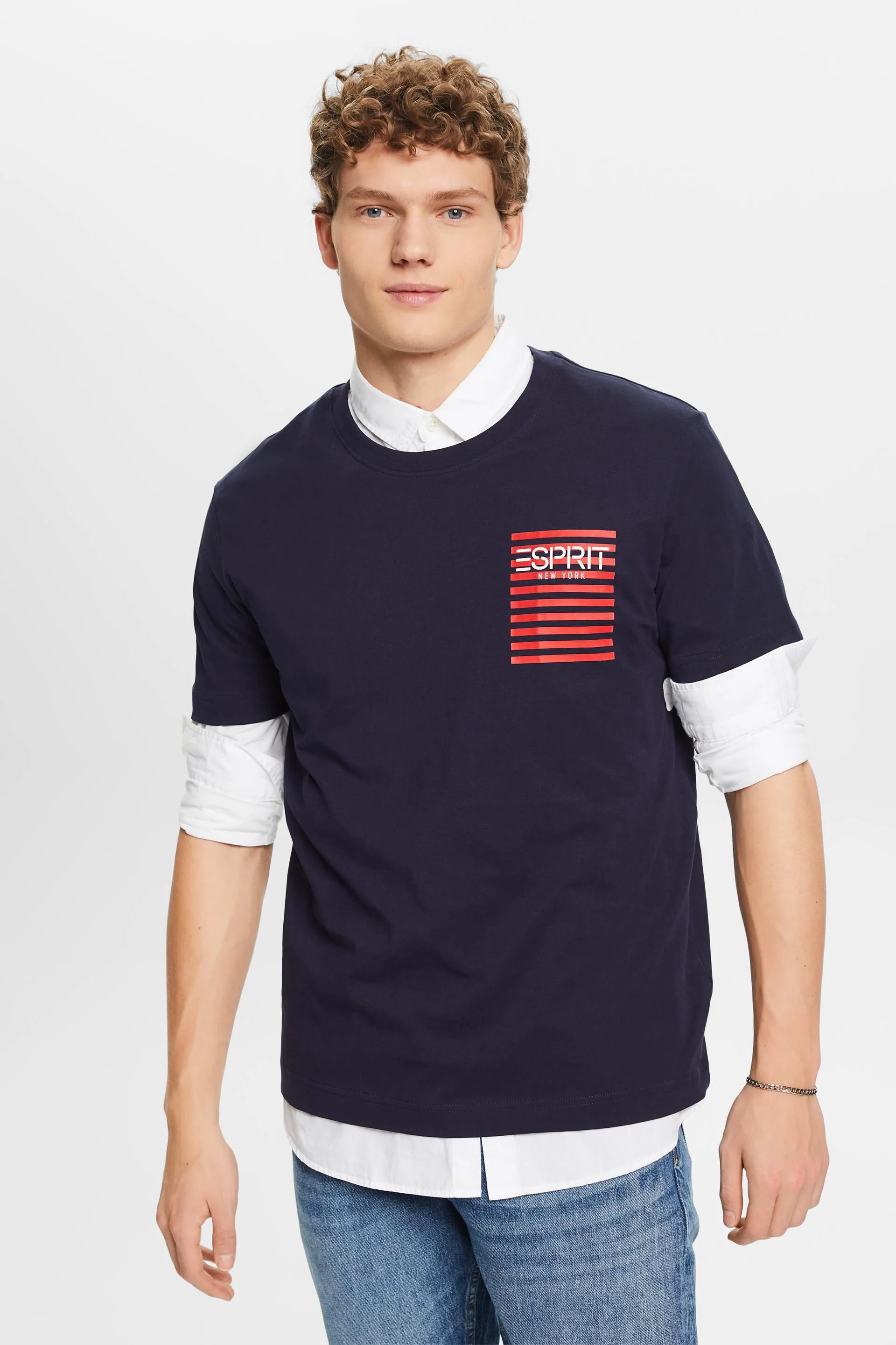 Camiseta con logotipo