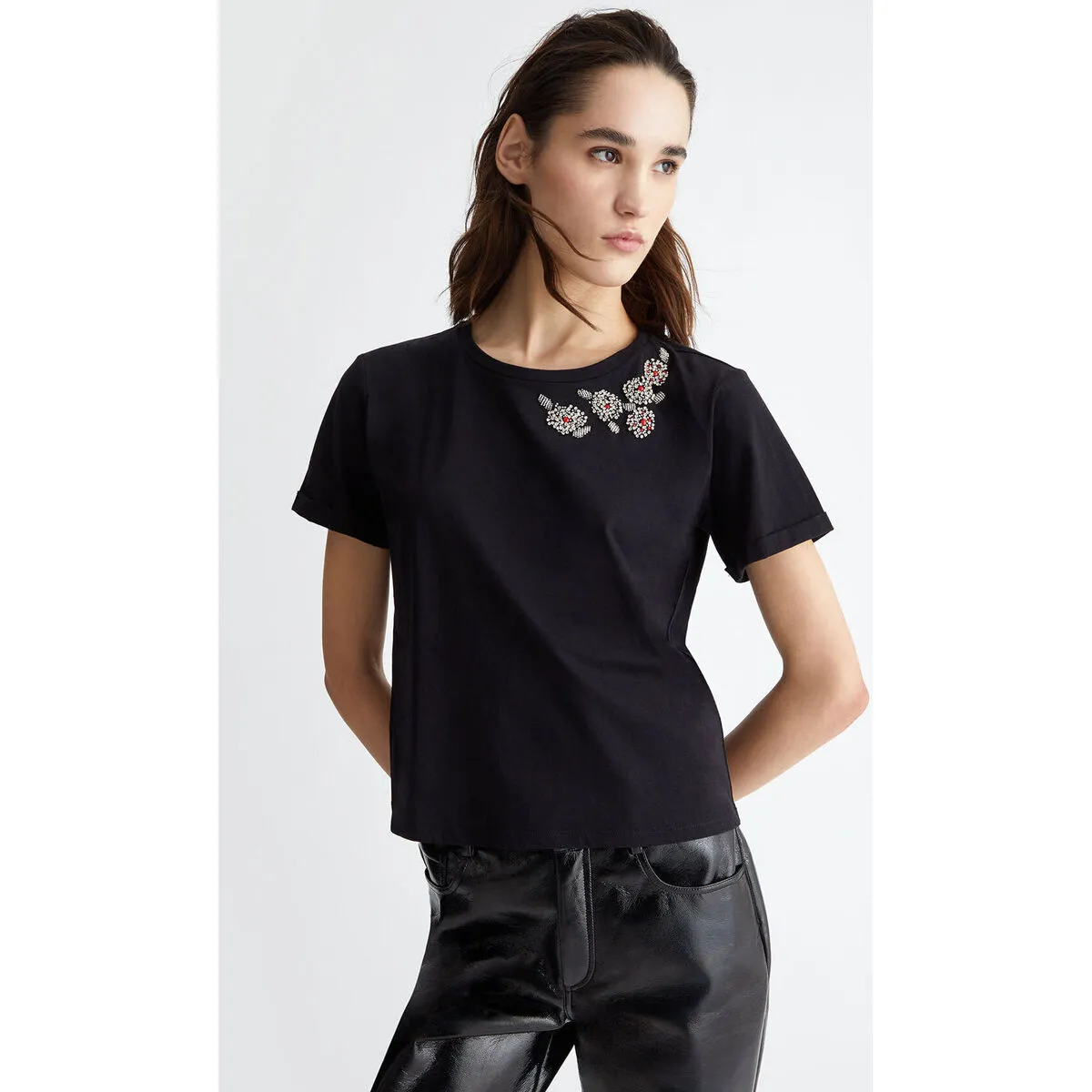 Camiseta con strass