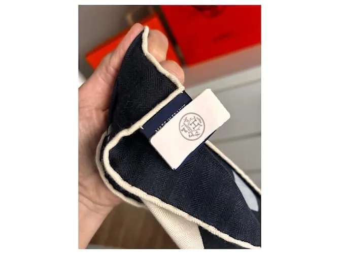chal 140 La silla de montar imaginaria de Hermès Blanco roto Azul marino Camello 