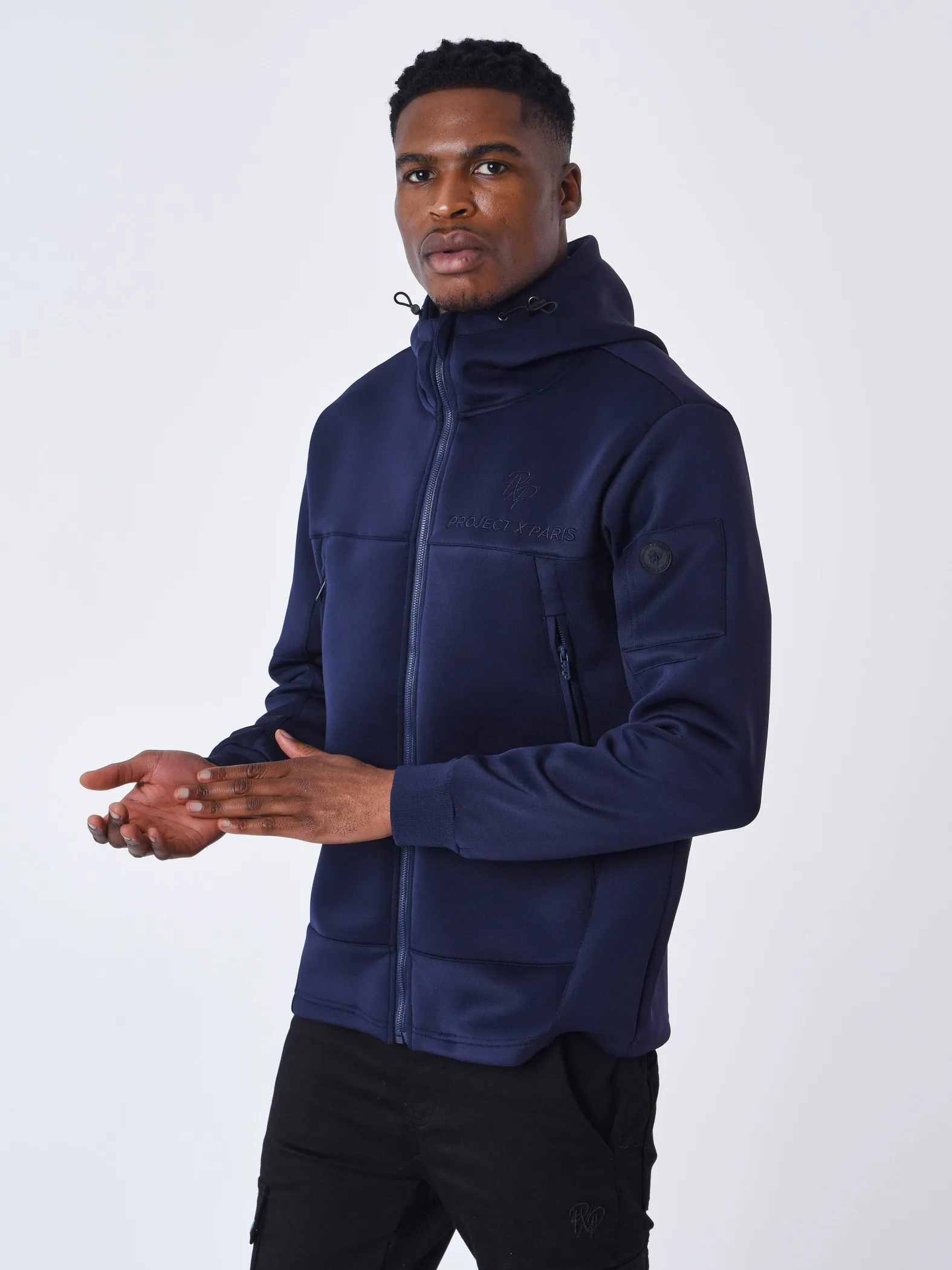 Chaqueta con capucha Techwear