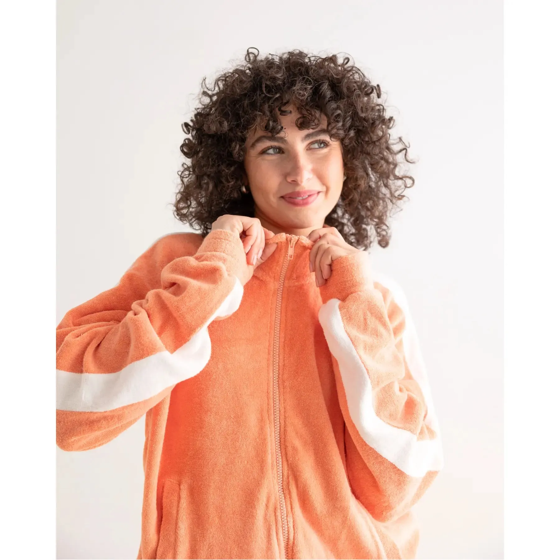 Chaqueta de chándal apricot  Ohne x Clotsy