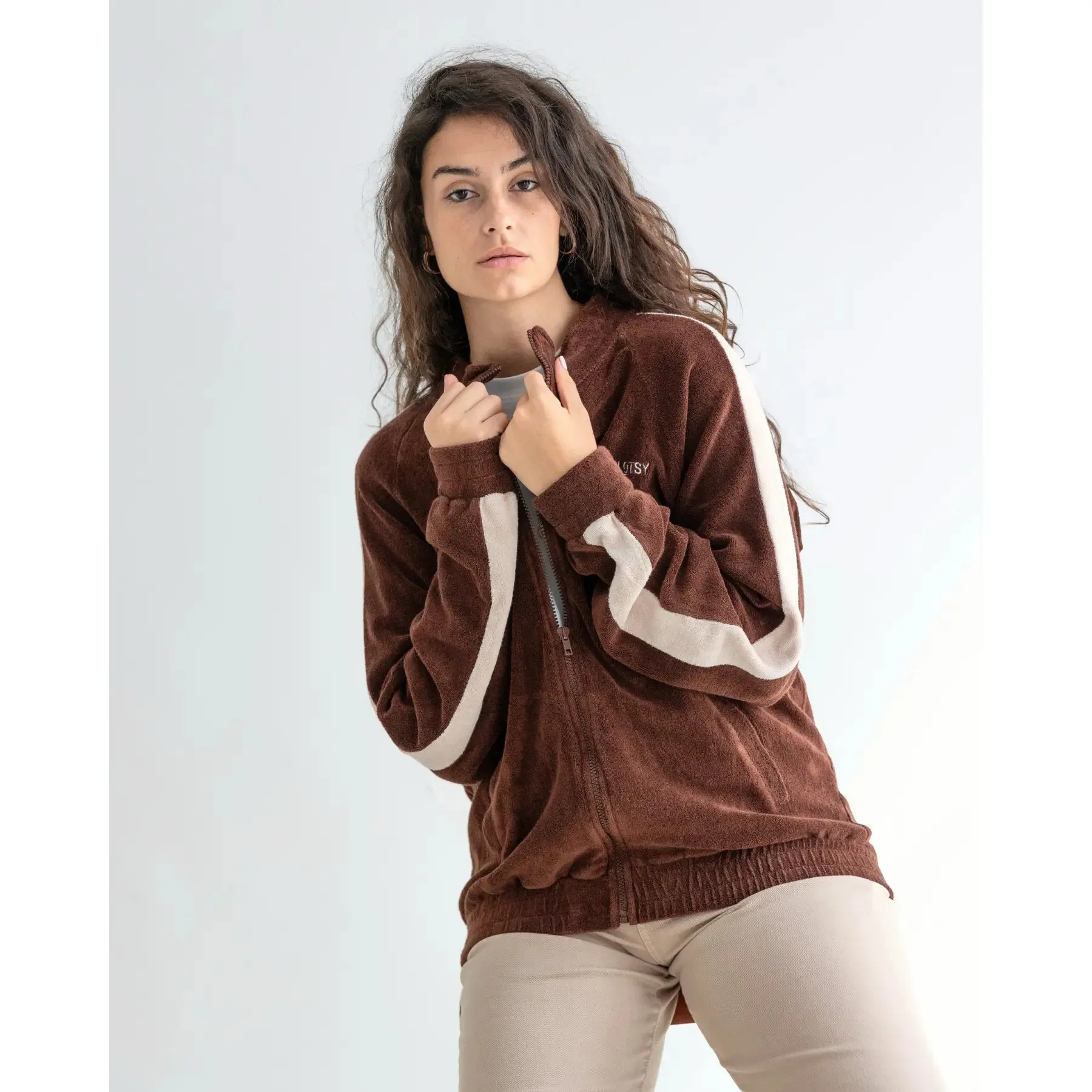 Chaqueta de chándal marrón  Ohne x Clotsy