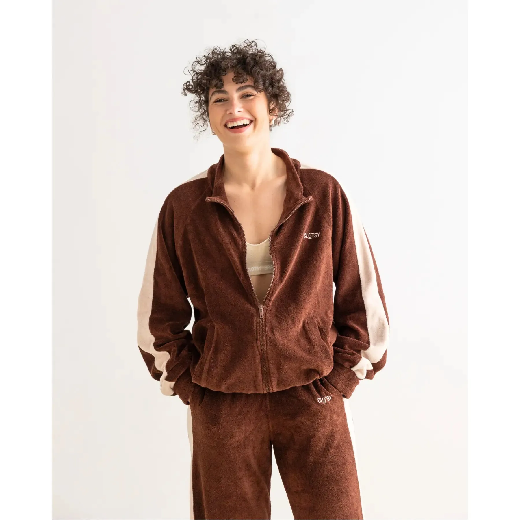 Chaqueta de chándal marrón  Ohne x Clotsy