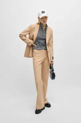 Chaqueta sharp fit con cierre de dos botones