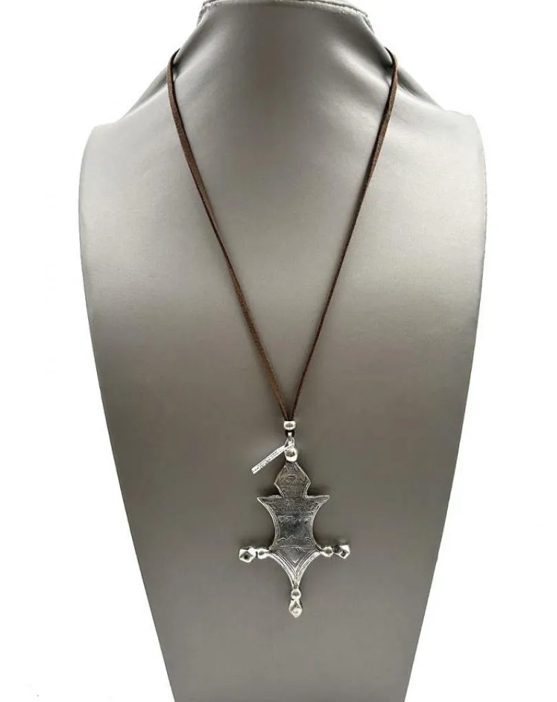 COLLARES CON CRUCES TUAREG PLATEADA ESTILO TRIBAL UNISEX