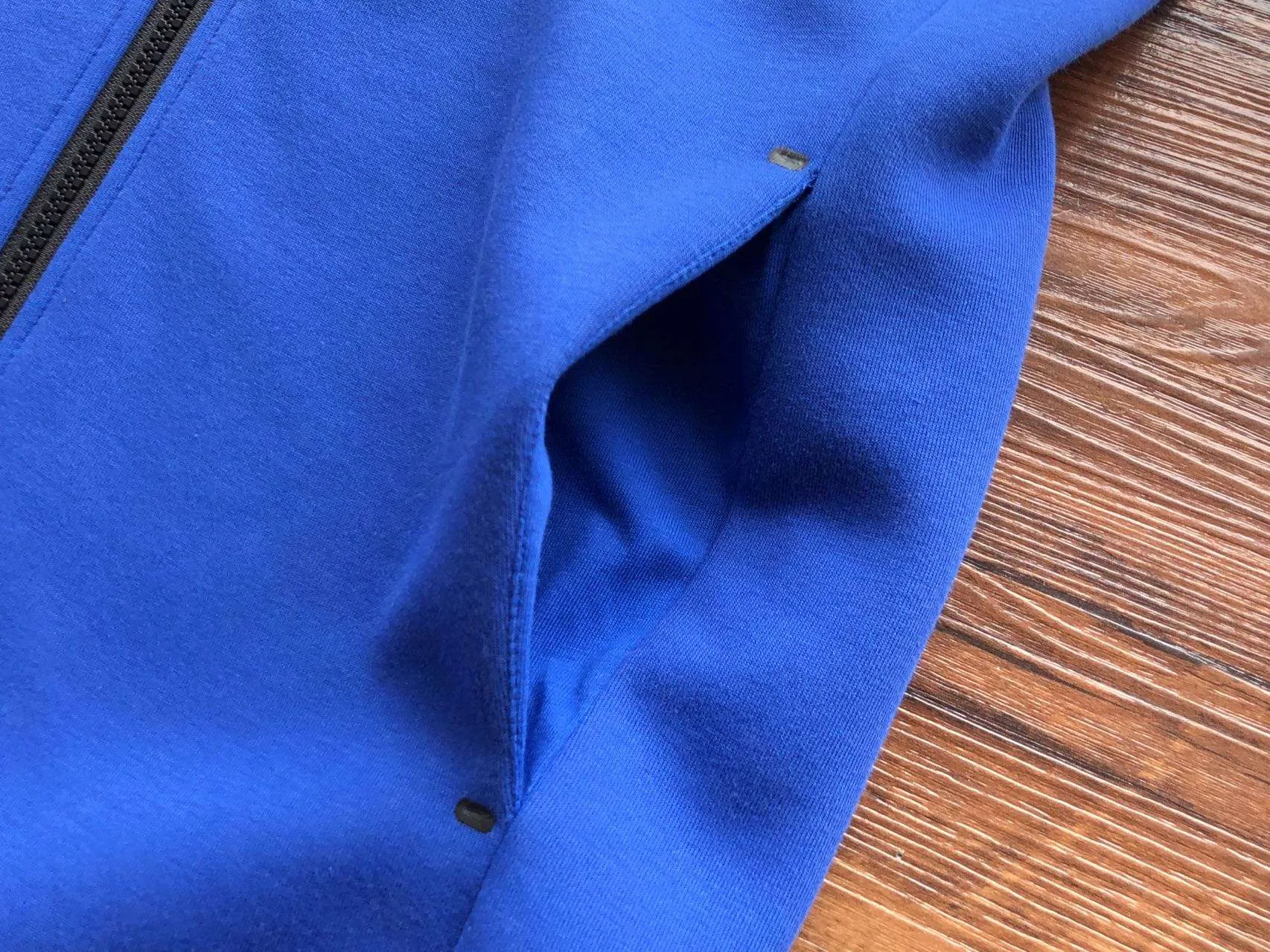 Conjunto de Chándal Nike Tech Fleece – Morado/Azul