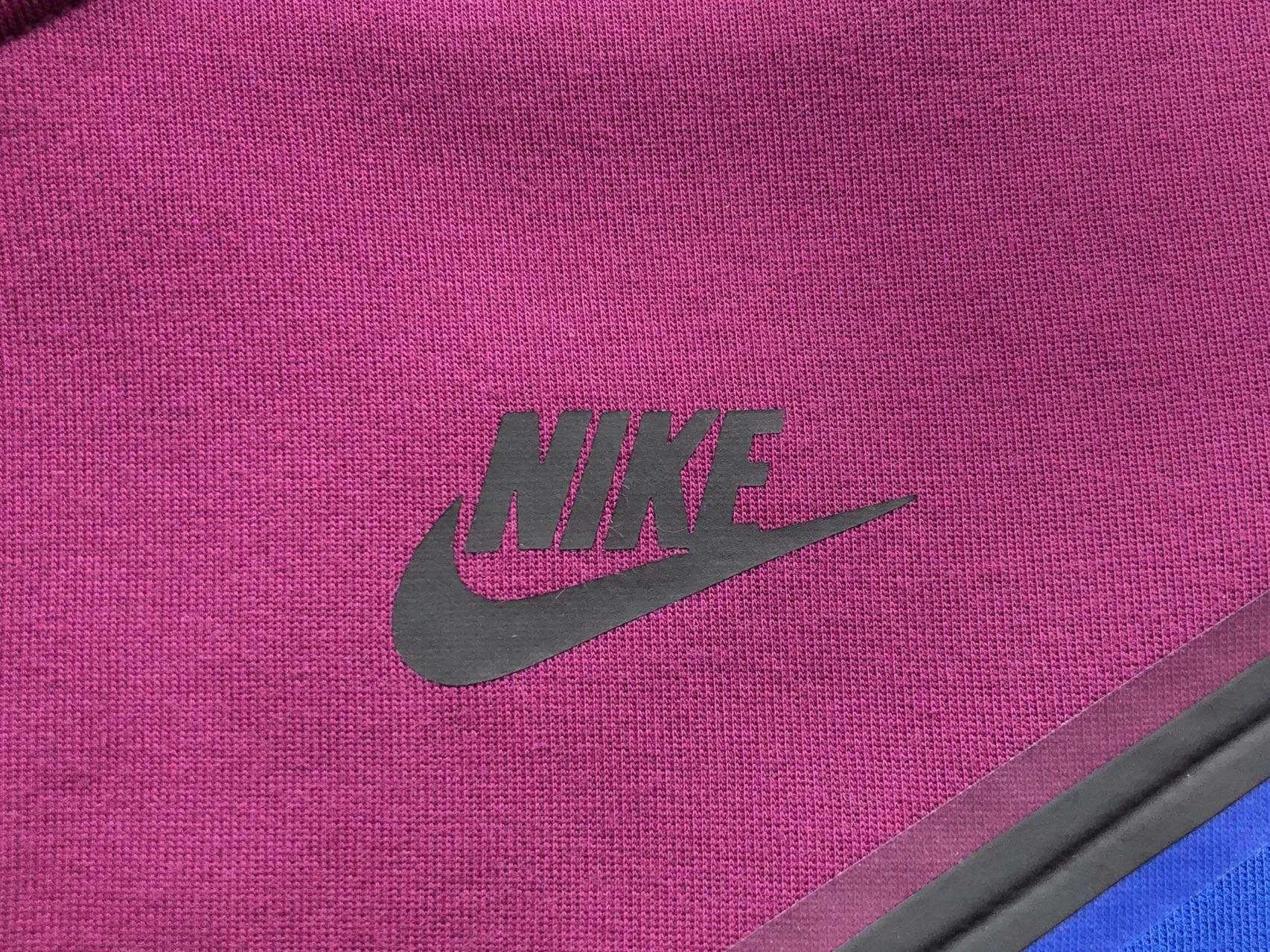 Conjunto de Chándal Nike Tech Fleece – Morado/Azul