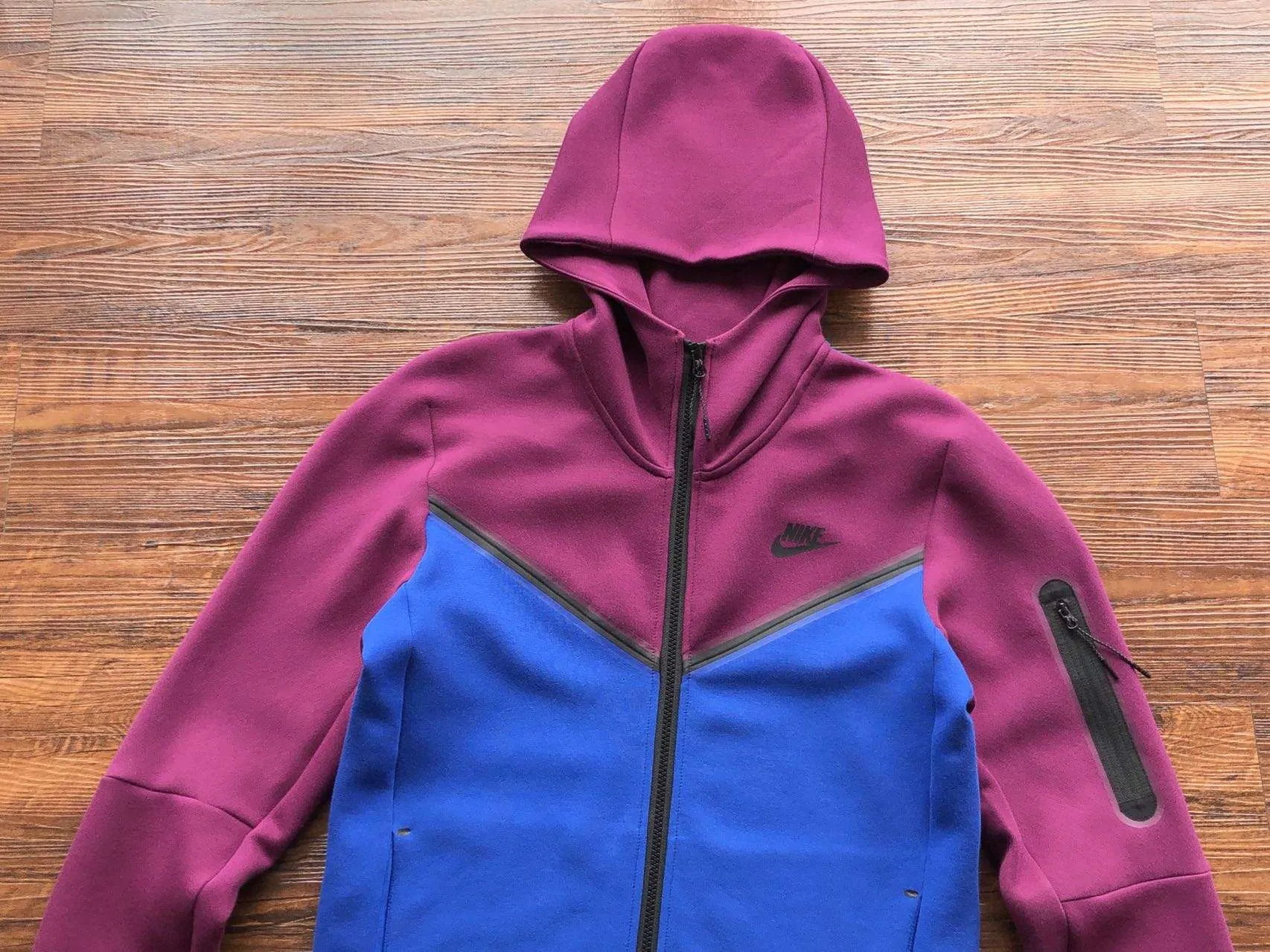 Conjunto de Chándal Nike Tech Fleece – Morado/Azul