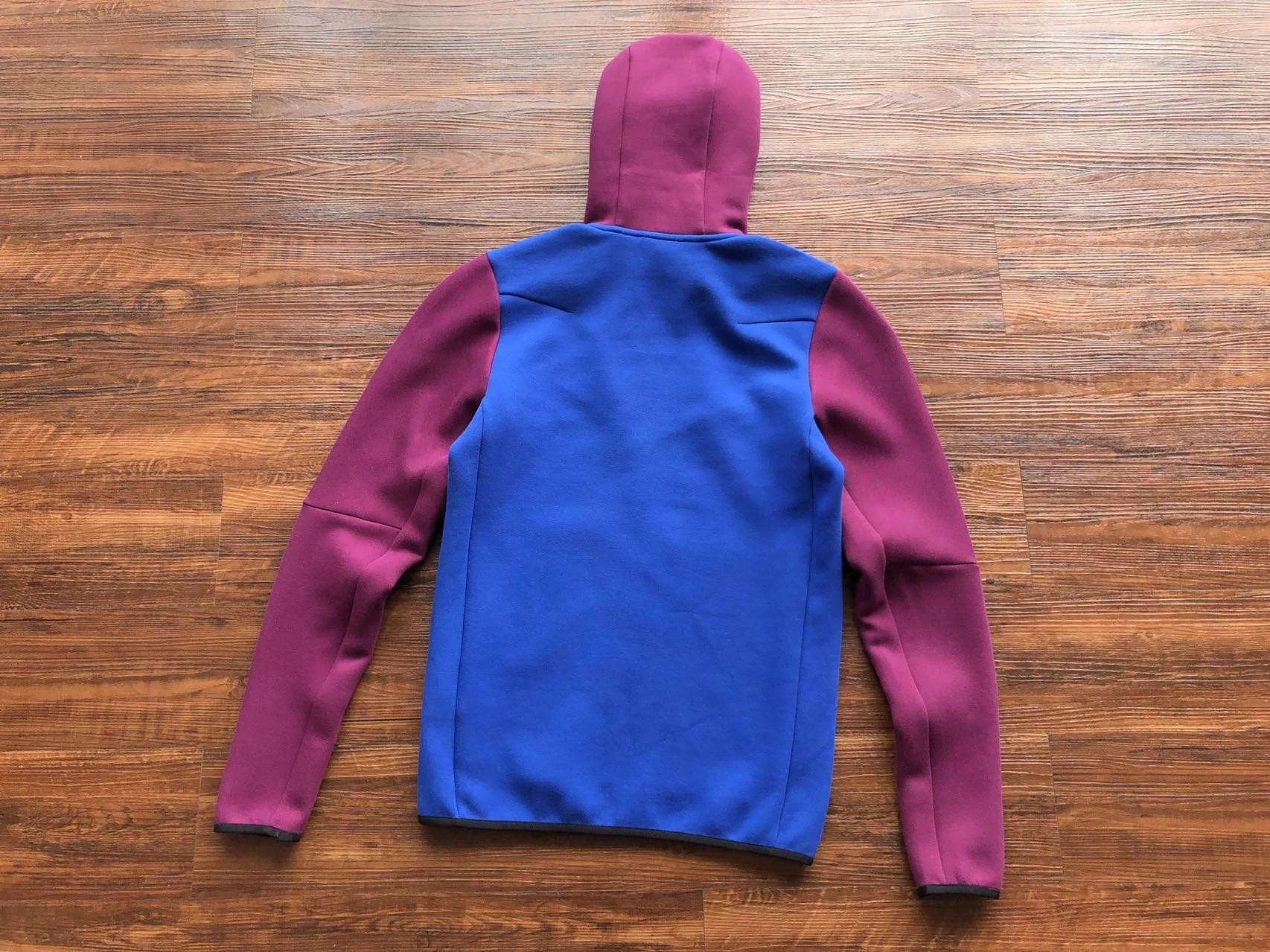 Conjunto de Chándal Nike Tech Fleece – Morado/Azul
