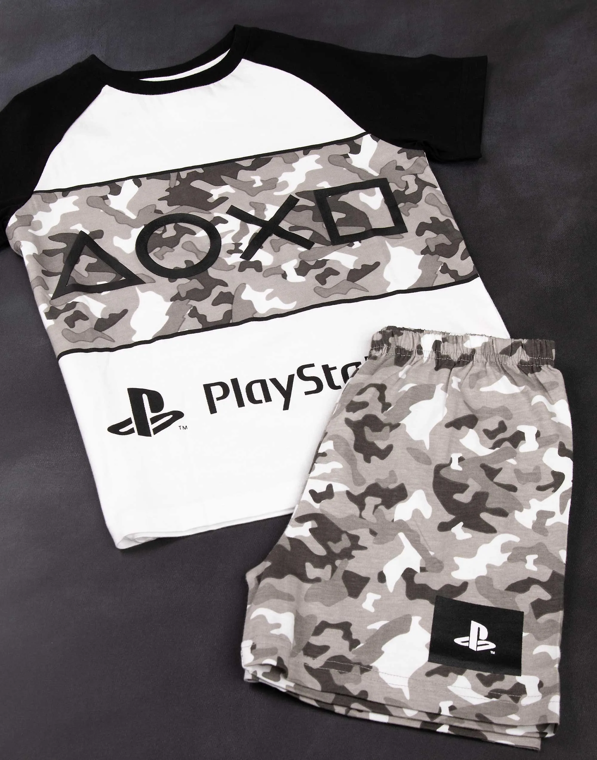 Conjunto de pijama de manga corta y pierna corta para niños PlayStation Boys Estampado de logotipo de camuflaje gris