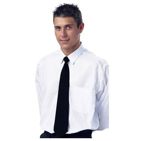 CORBATA CON NUDO