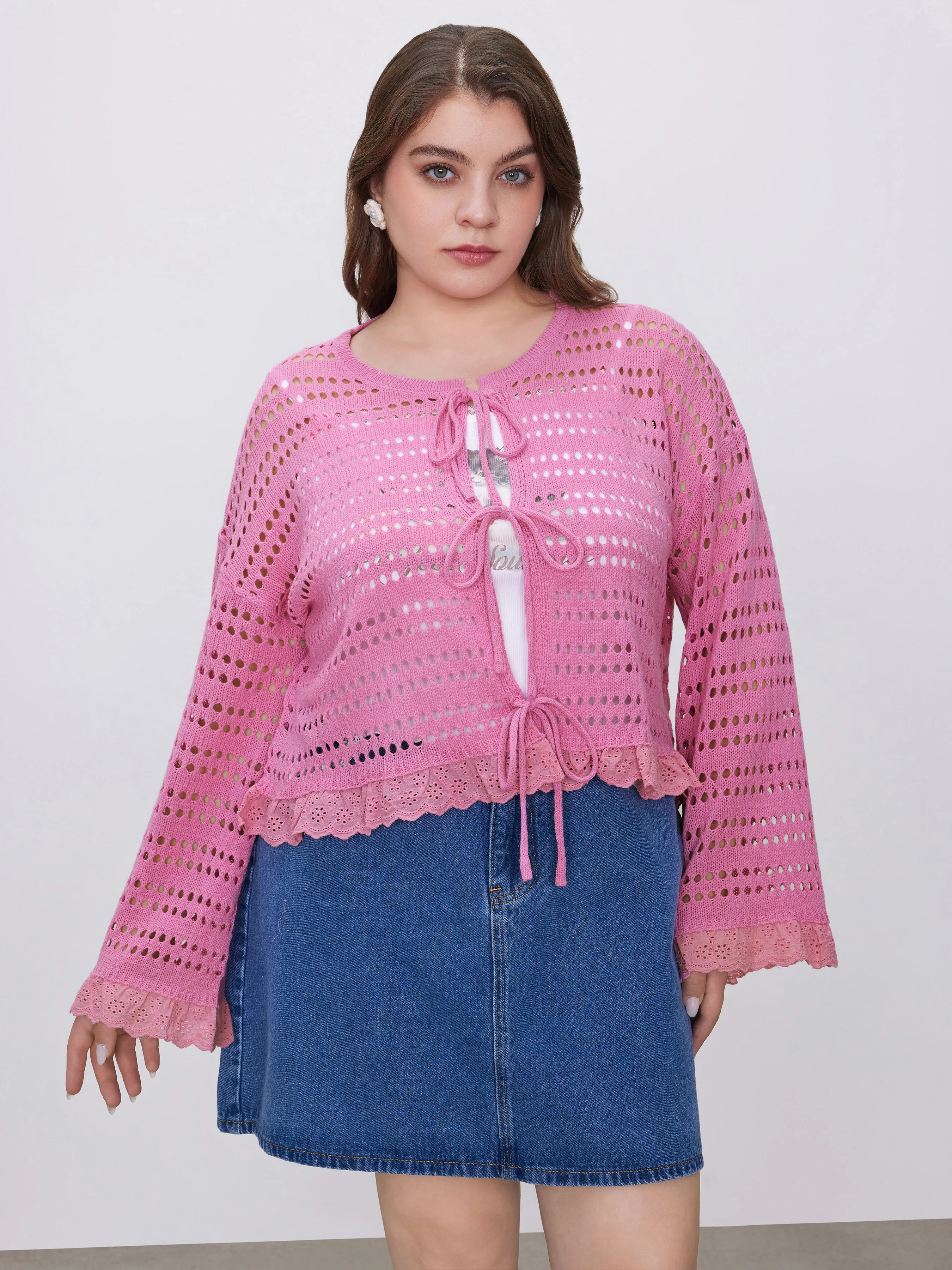  Cárdigan con cuello en V y cordones con huecos Curvy