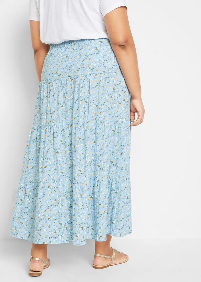 Falda larga con volantes azul claro con flores