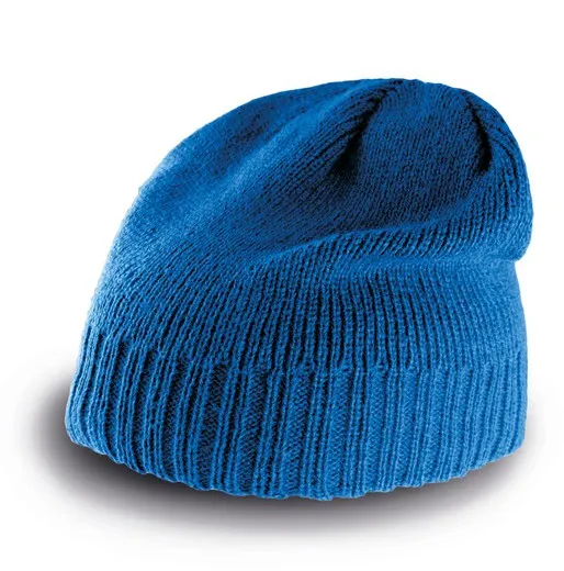 GORRO CON BORDE ACANALADO