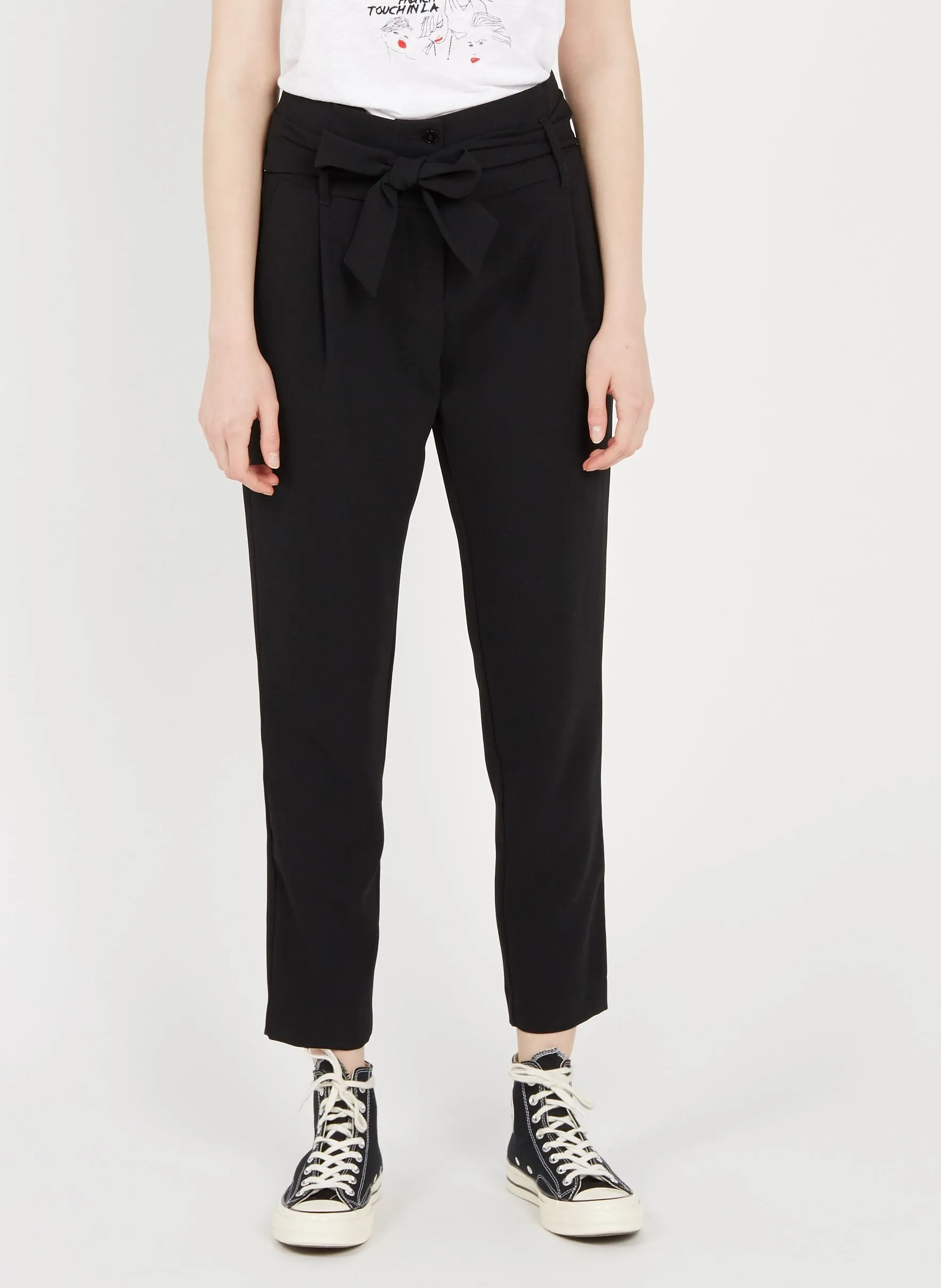 IKKS Pantalón tapered de crepé de talle alto en negro