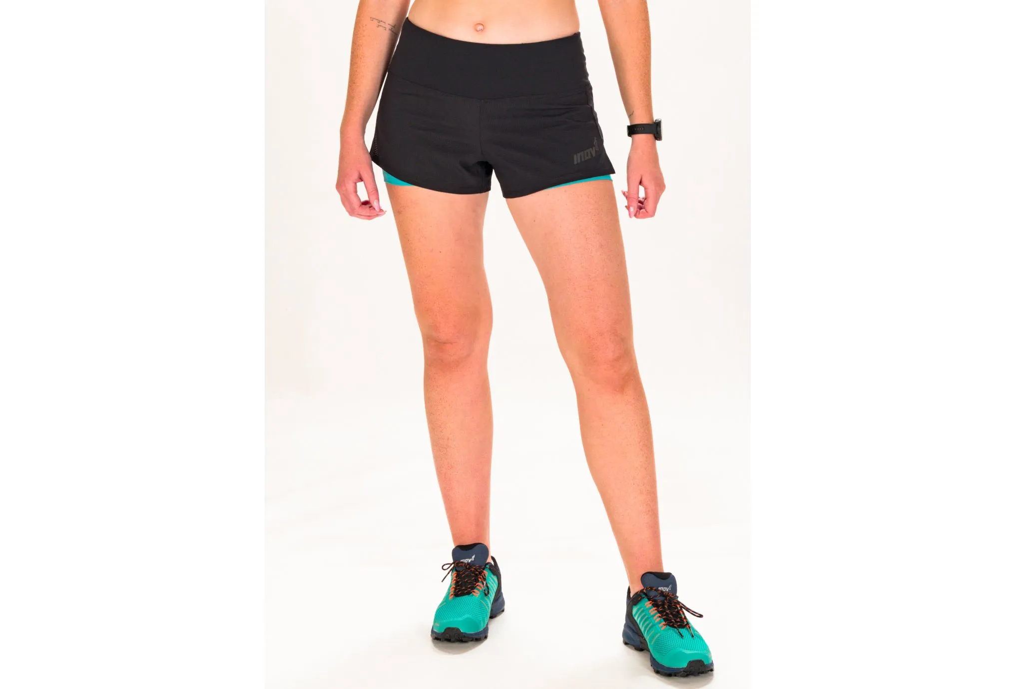 INOV8 PANTALóN CORTO TRAILFLY ULTRA 2 EN 1