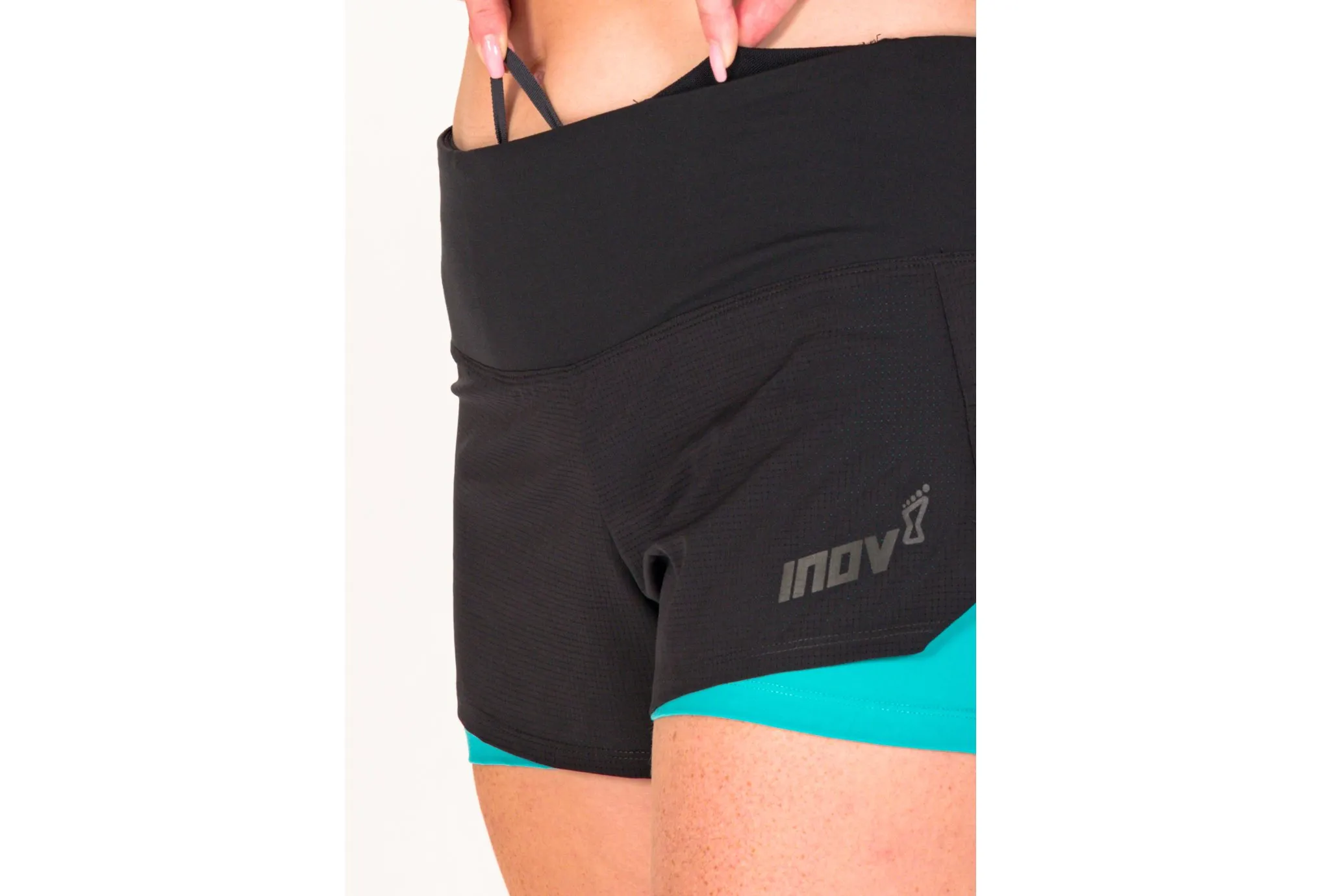 INOV8 PANTALóN CORTO TRAILFLY ULTRA 2 EN 1