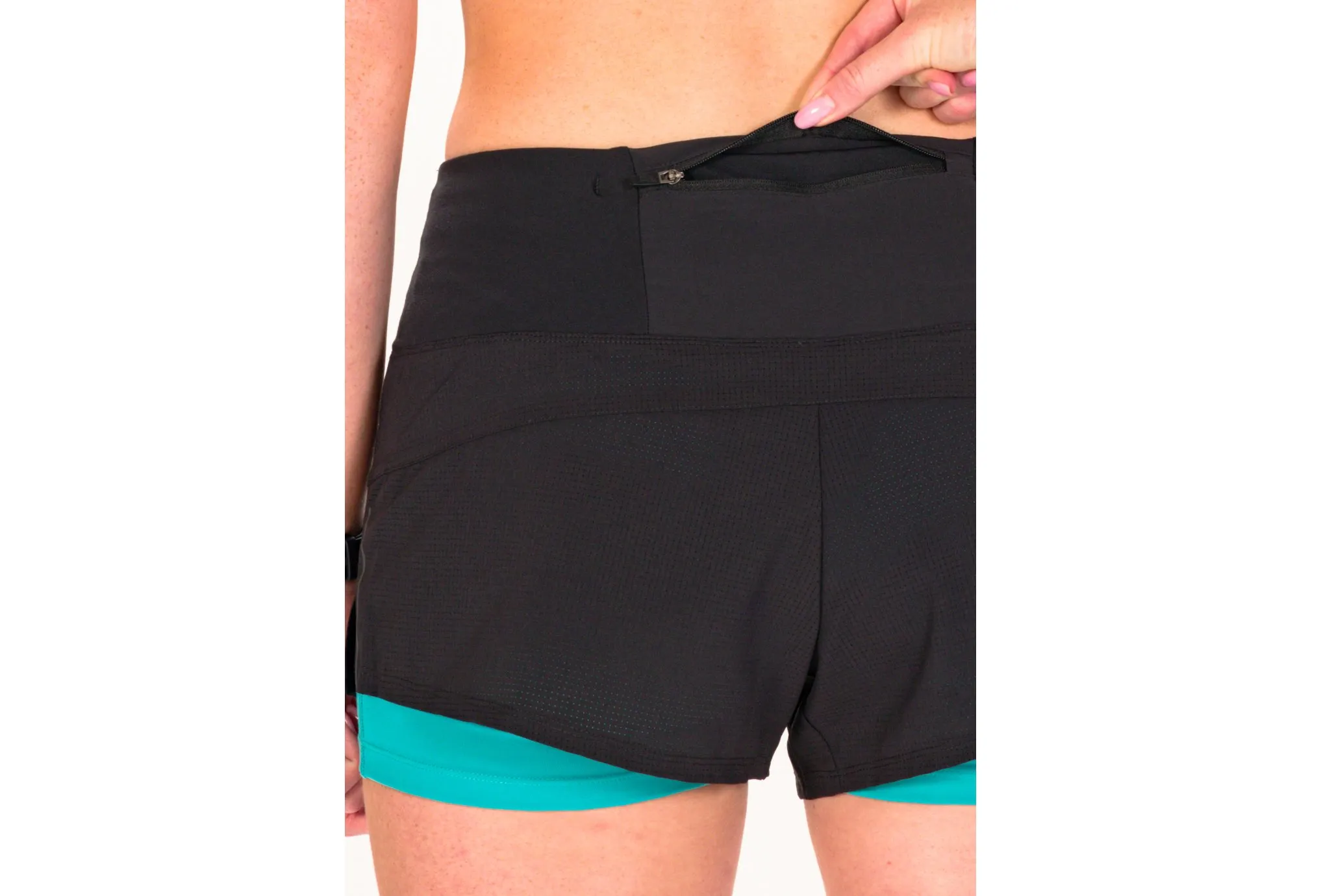 INOV8 PANTALóN CORTO TRAILFLY ULTRA 2 EN 1