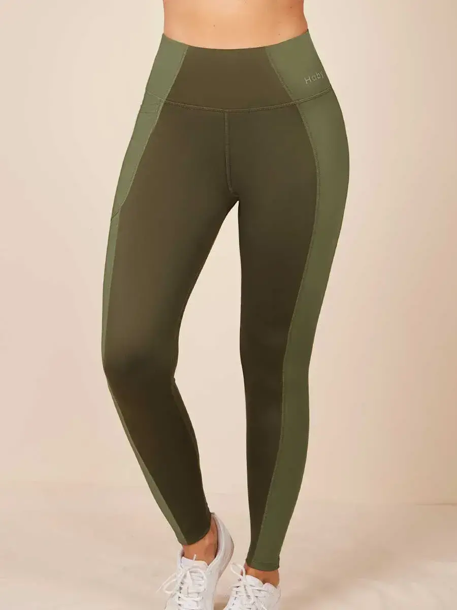 Leggin con cortes
