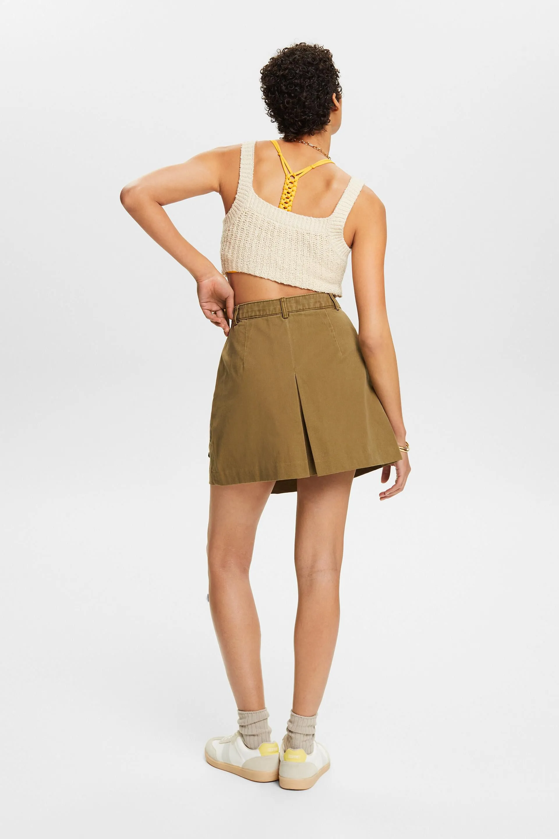 Minifalda con pliegues