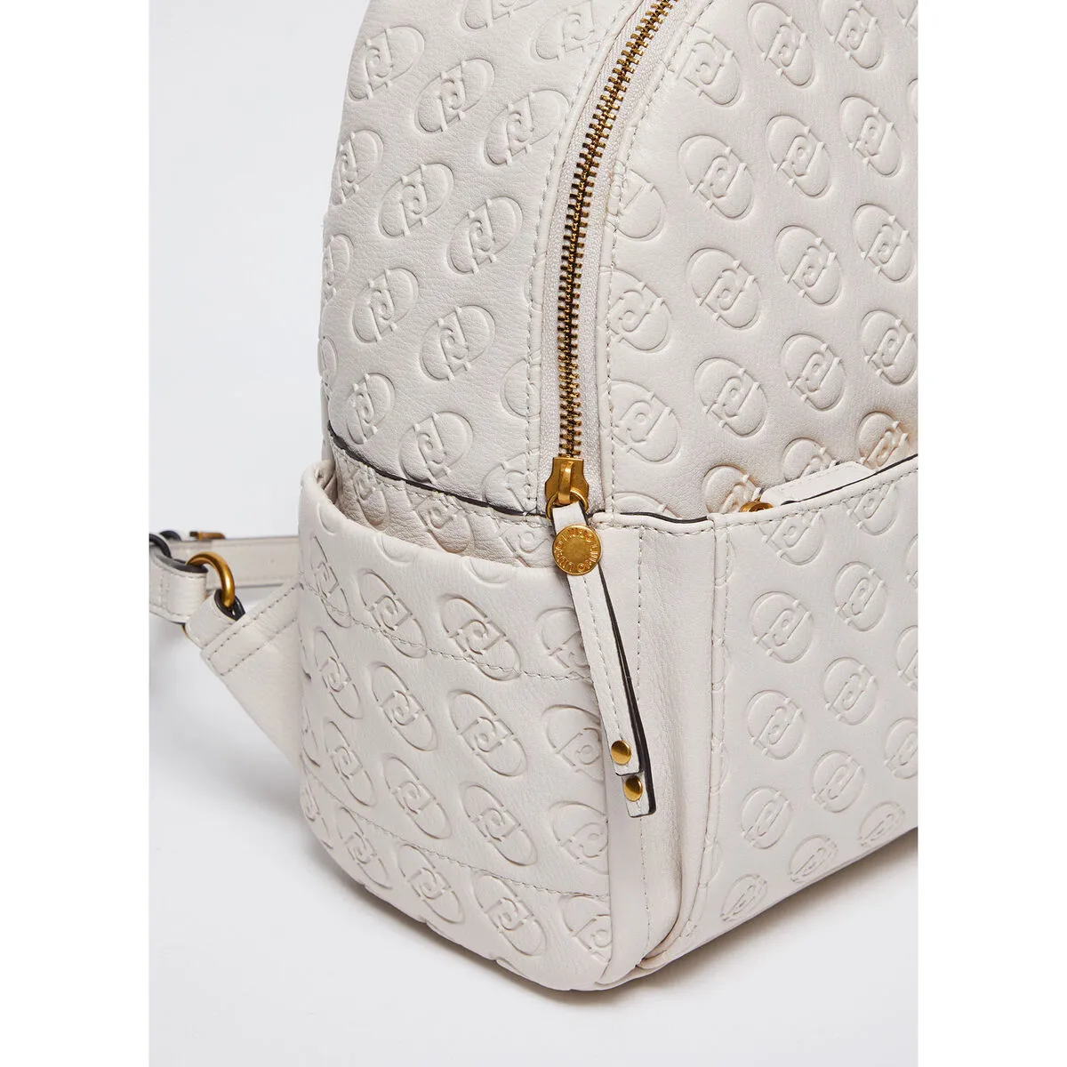 Mochila con logotipo