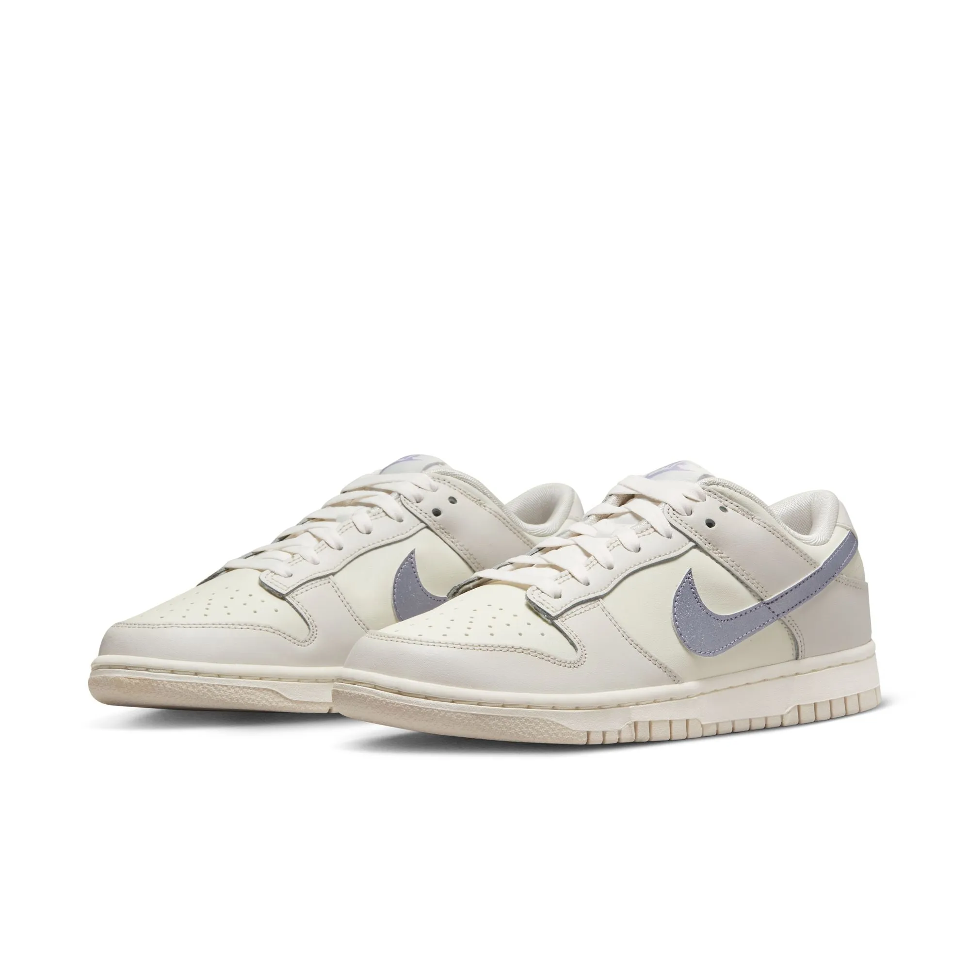 NIKE WOMEN DUNK LOW AIL/OXYGEN PURPLEPHANTOM