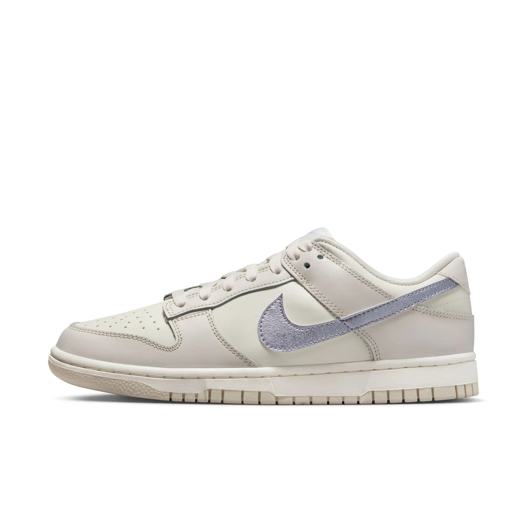 NIKE WOMEN DUNK LOW AIL/OXYGEN PURPLEPHANTOM