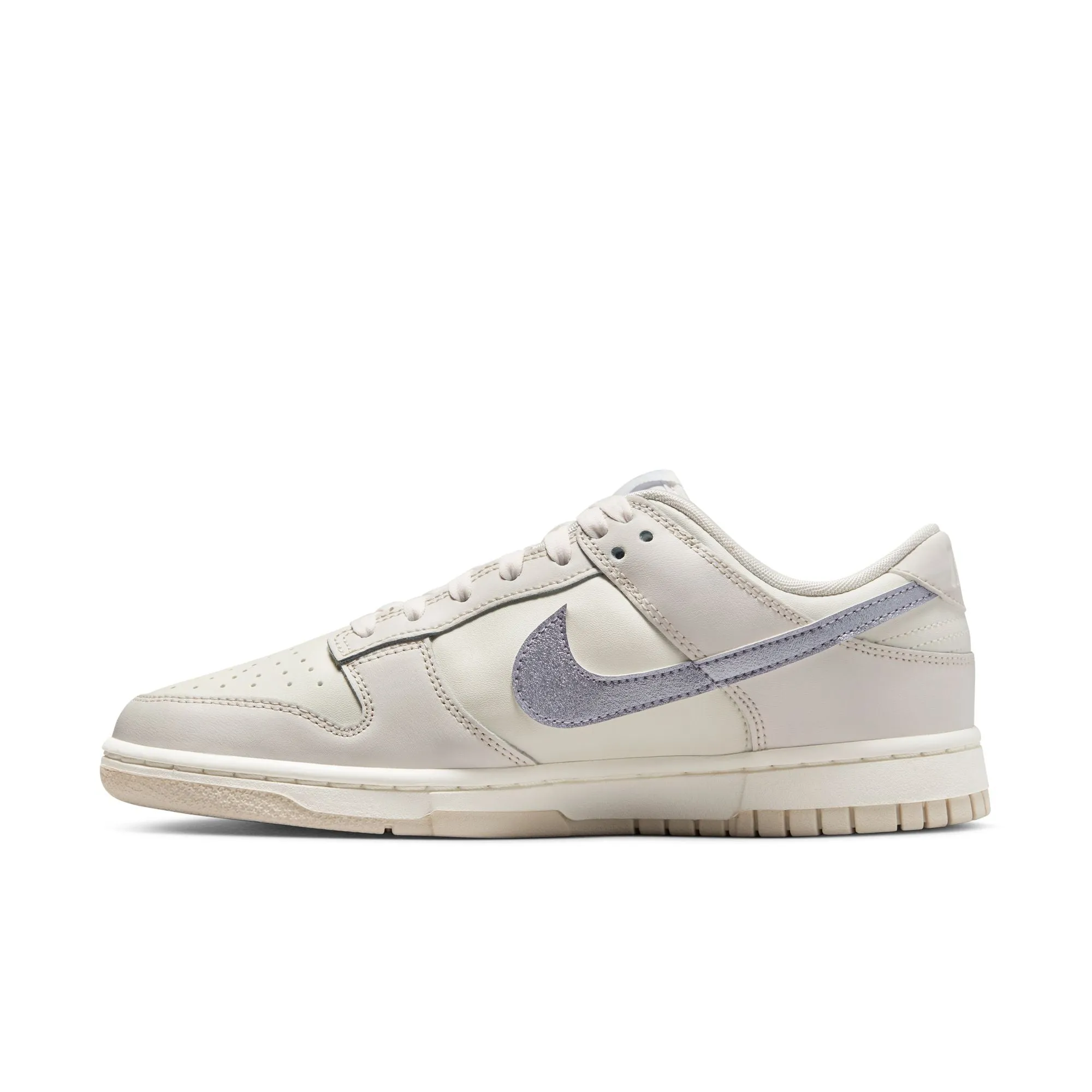 NIKE WOMEN DUNK LOW AIL/OXYGEN PURPLEPHANTOM