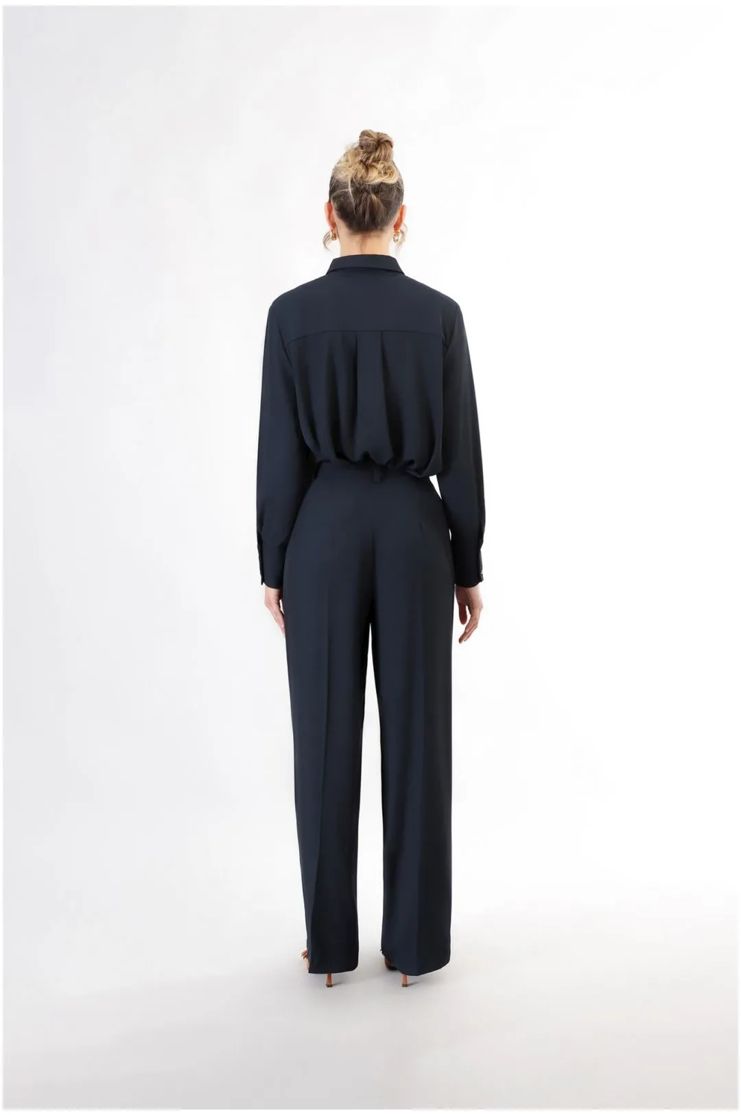 pantalón ancho con pinzas navy