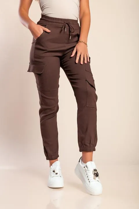 Pantalón cargo de algodón con bolsillos, marrón