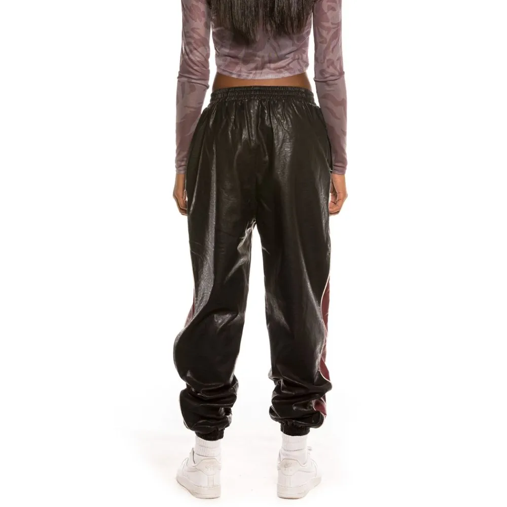 Pantalón Chica Grimey Call Of Yore Girl PU FW20 Black