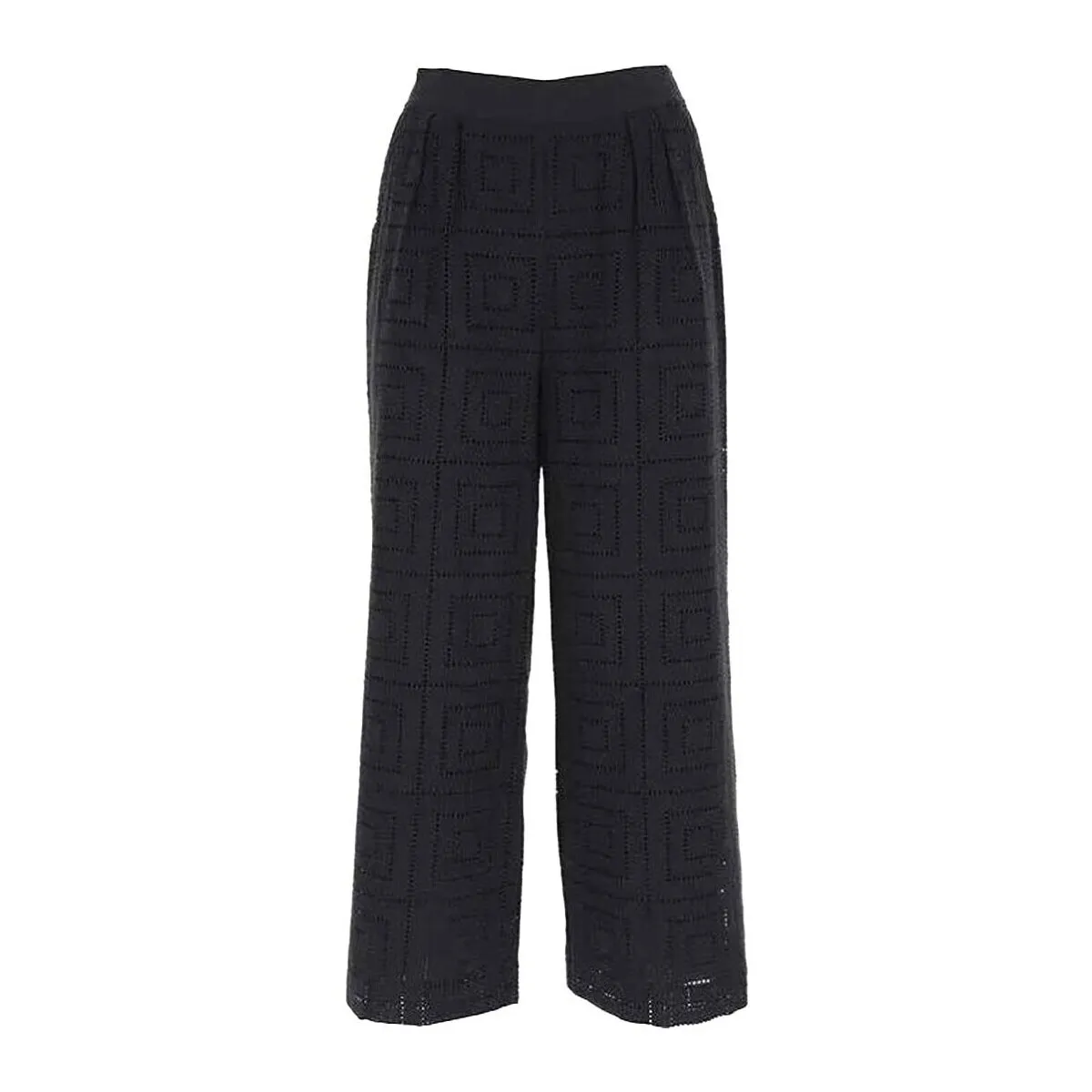  PANTALóN CON BORDADO INGLéS