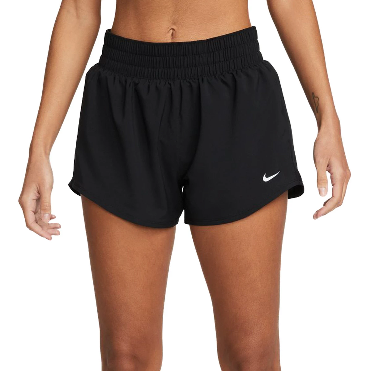 PANTALóN CORTO NIKE DRIFIT ONE MUJER