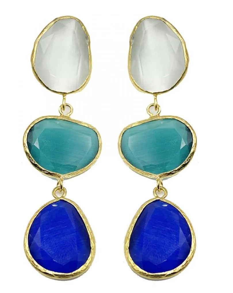 PENDIENTES AZULES Y BLANCOS PARA LUCIR PRECIOSA EN BODAS