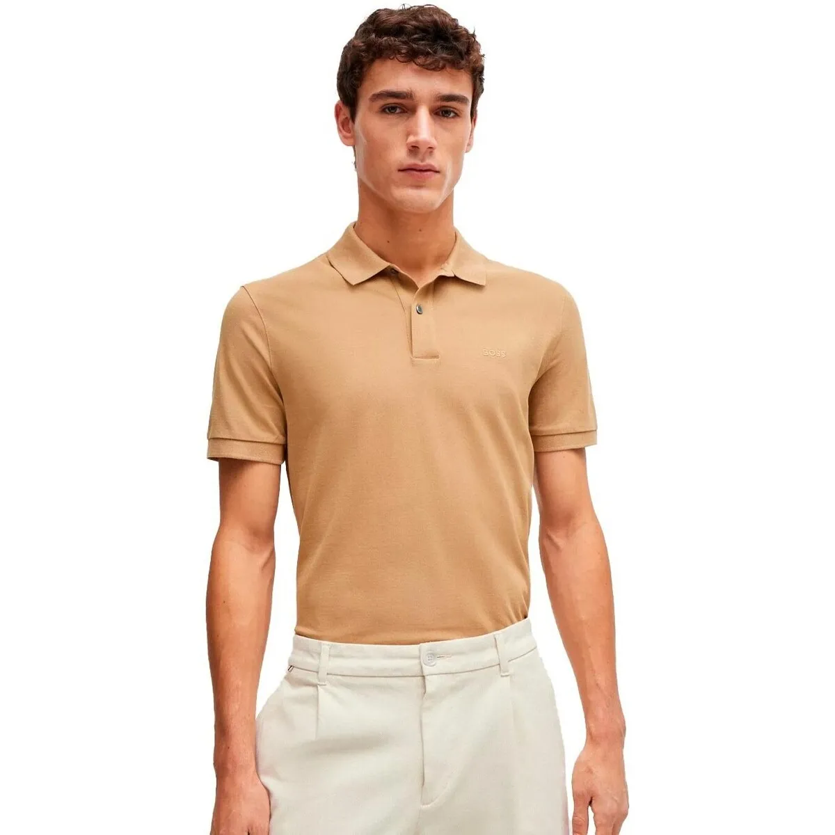  POLO CON LOGO BORDADO