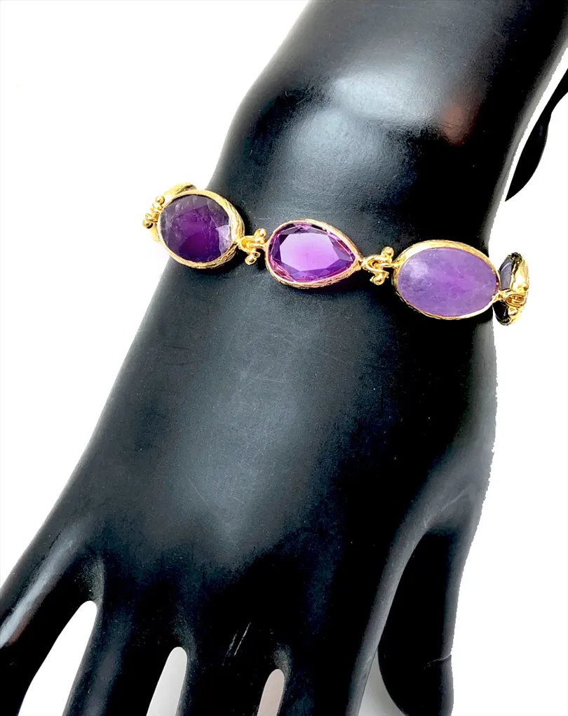 PULSERAS MORADAS ALTA BISUTERIA TRABAJO ARTESANAL CON BAÑO DE ORO