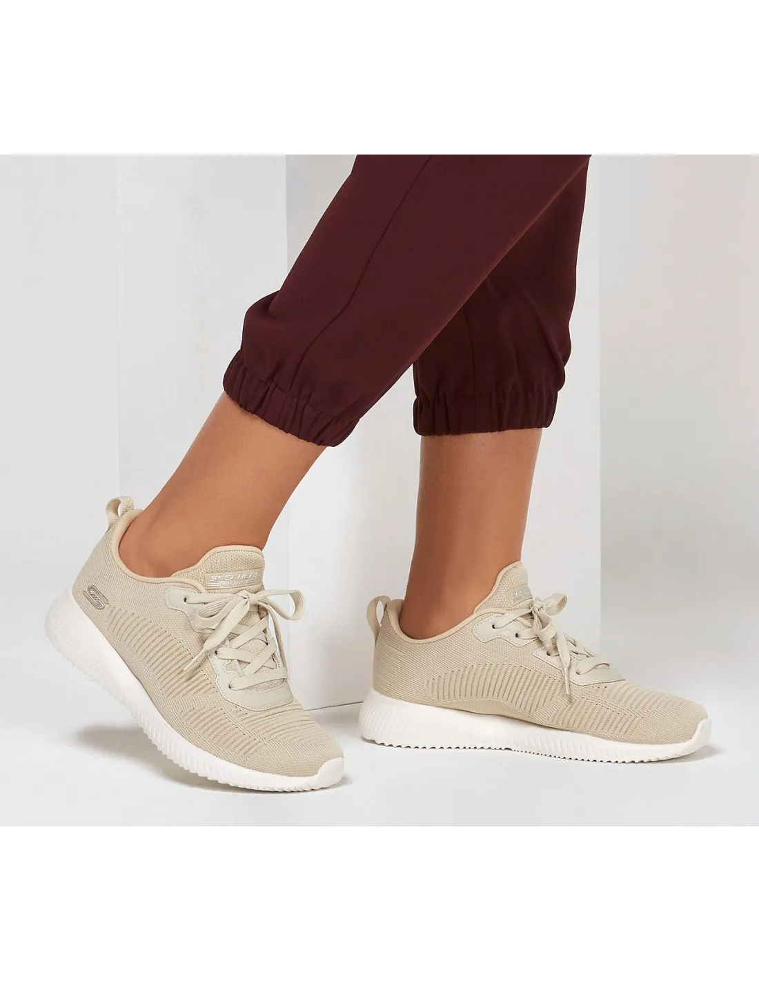 SKECHERS ZAPATILLAS BOBS SPORT SQUAD  TOUGH TALK